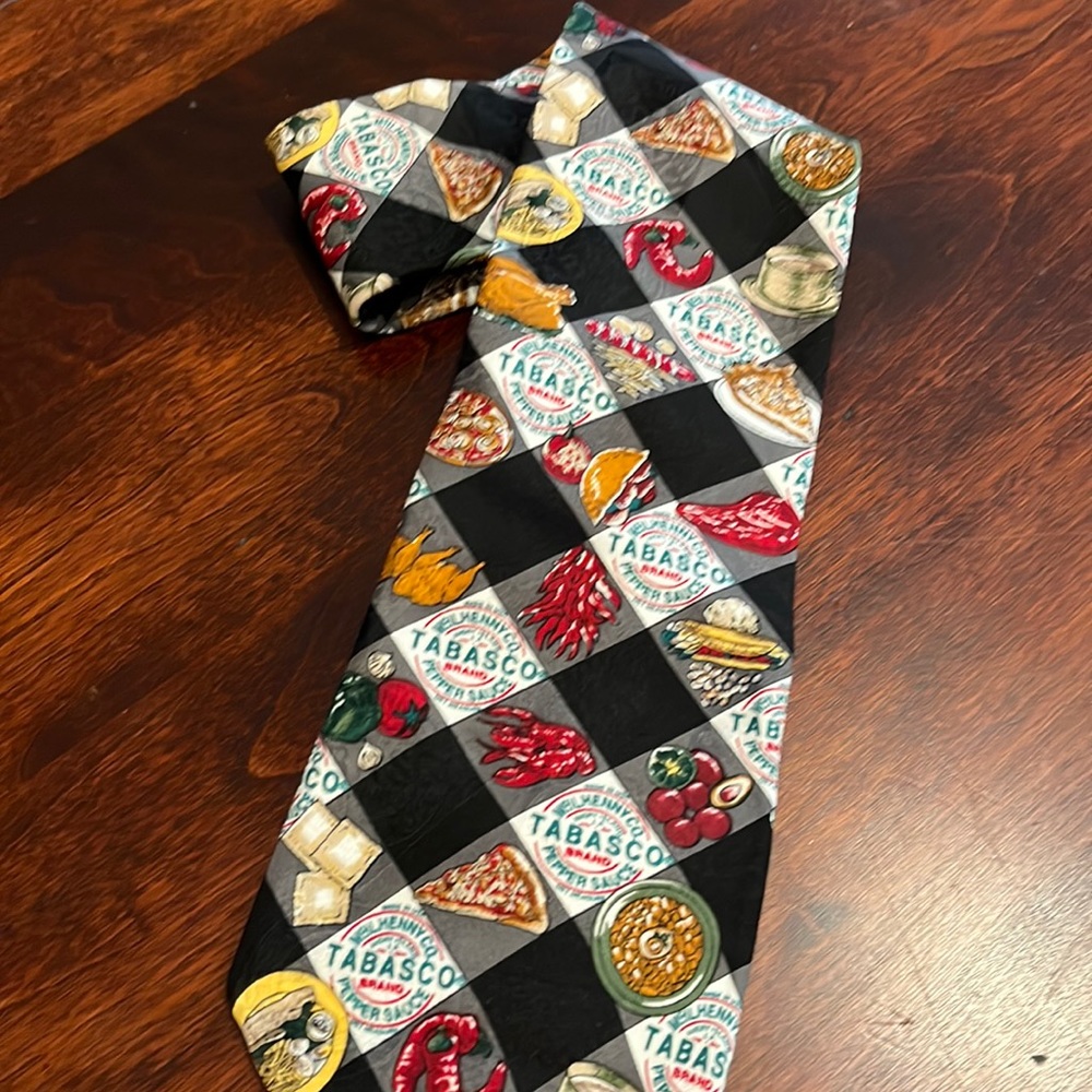 Men’s TABASCO tie